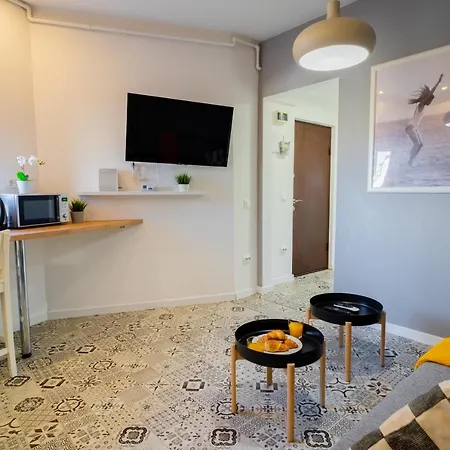 One Bedroom Flat In Bucharest's Historic District Apartment