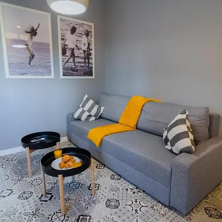 One Bedroom Flat In Bucharest's Historic District * Bucharest